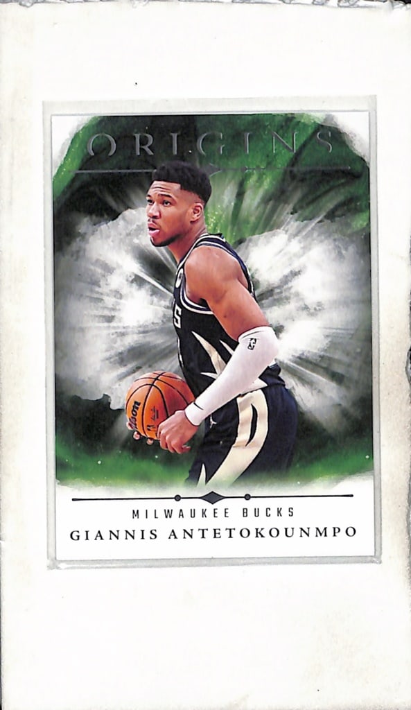 GIANNIS ANTETOKOUNMPO 2024-25 PANINI ORIGINS: NEAR MINT OR BETTER CONDITION
