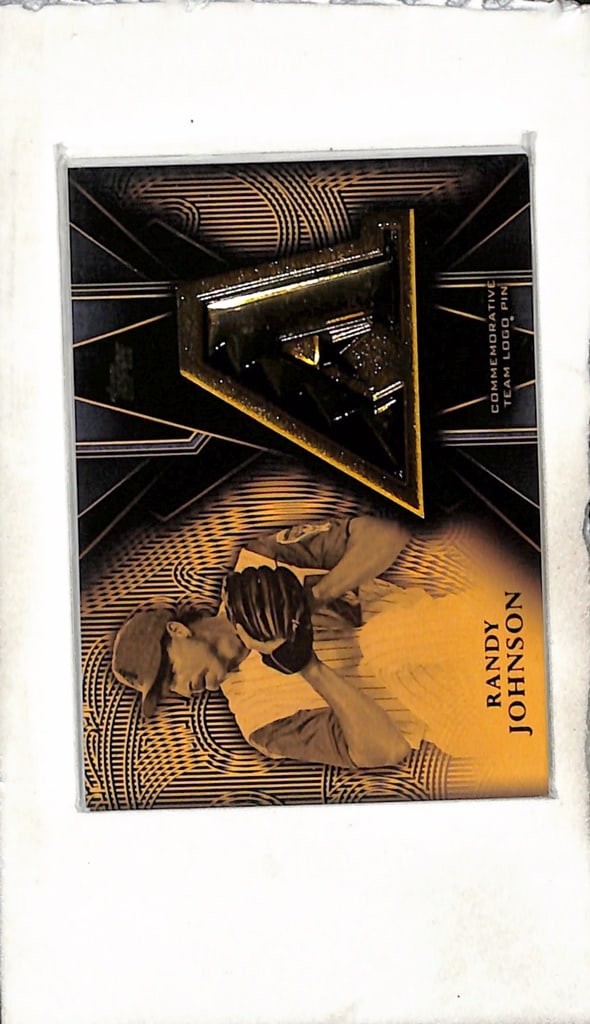 RANDY JOHNSON 2016 TOPPS GOLD TEAM LOGO PIN RELIC: NEAR MINT OR BETTER CONDITION