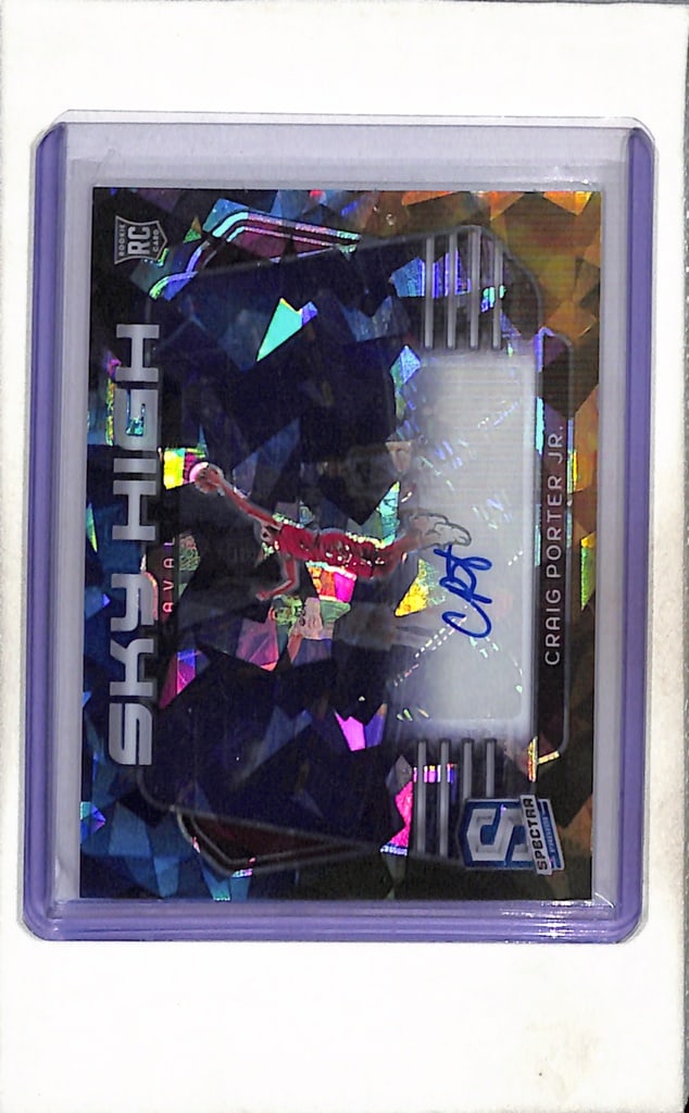 CRAIG PORTER JR 2023-24 PANINI SPECTRA CRACKED ICE PRIZM AUTOGRAPH ROOKIE: 6/49. NEAR MINT OR BETTER CONDITION
