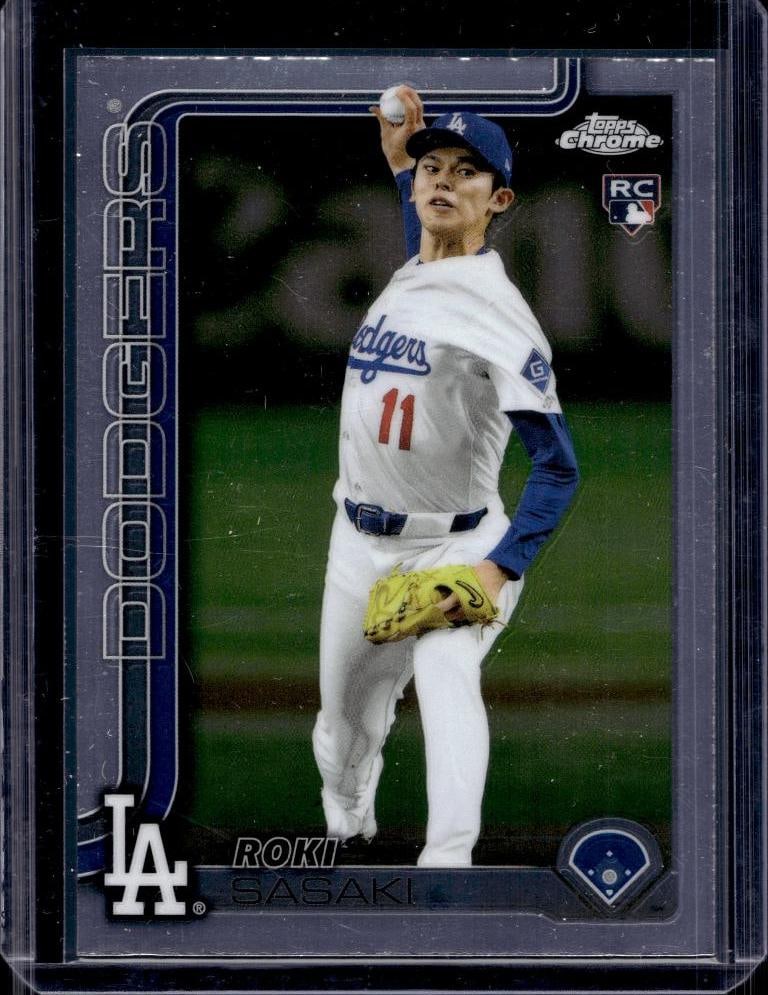 ROKI SASAKI 2025 TOPPS CHROME ROOKIE CARD: NEAR MINT OR BETTER CONDITION