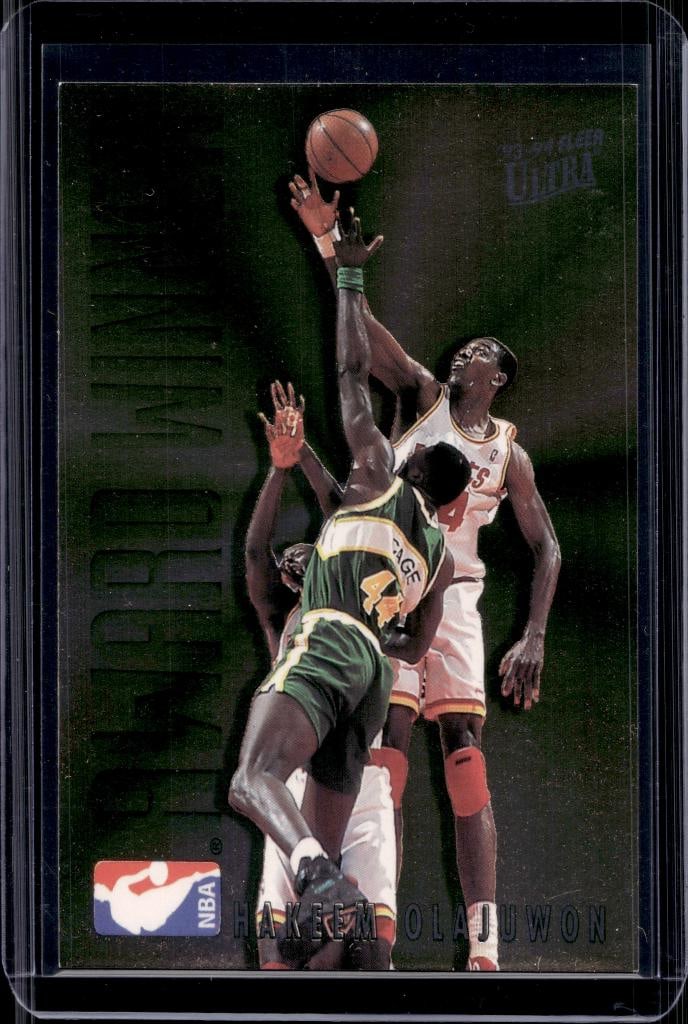 HAKEEM OLAJUWON 1993-94 FLEER ULTRA AWARD WINNER INSERT: NEAR MINT OR BETTER CONDITION