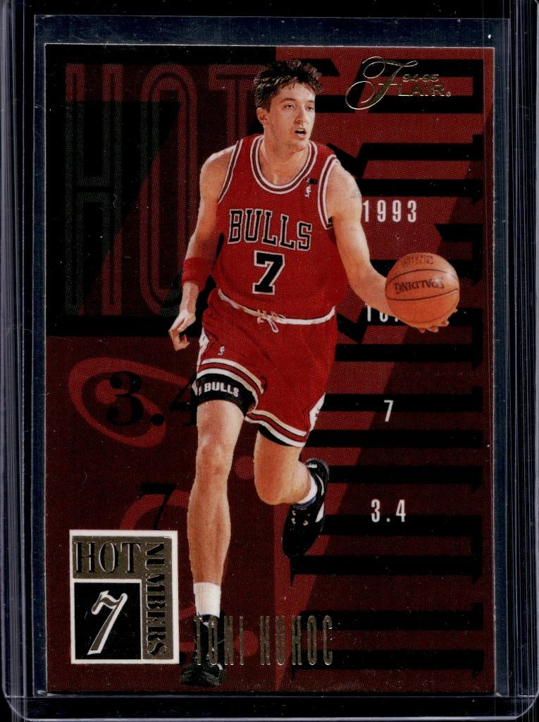 TONI KUKOC 1994-95 FLAIR HOT NUMBERS INSERT: NEAR MINT OR BETTER CONDITION
