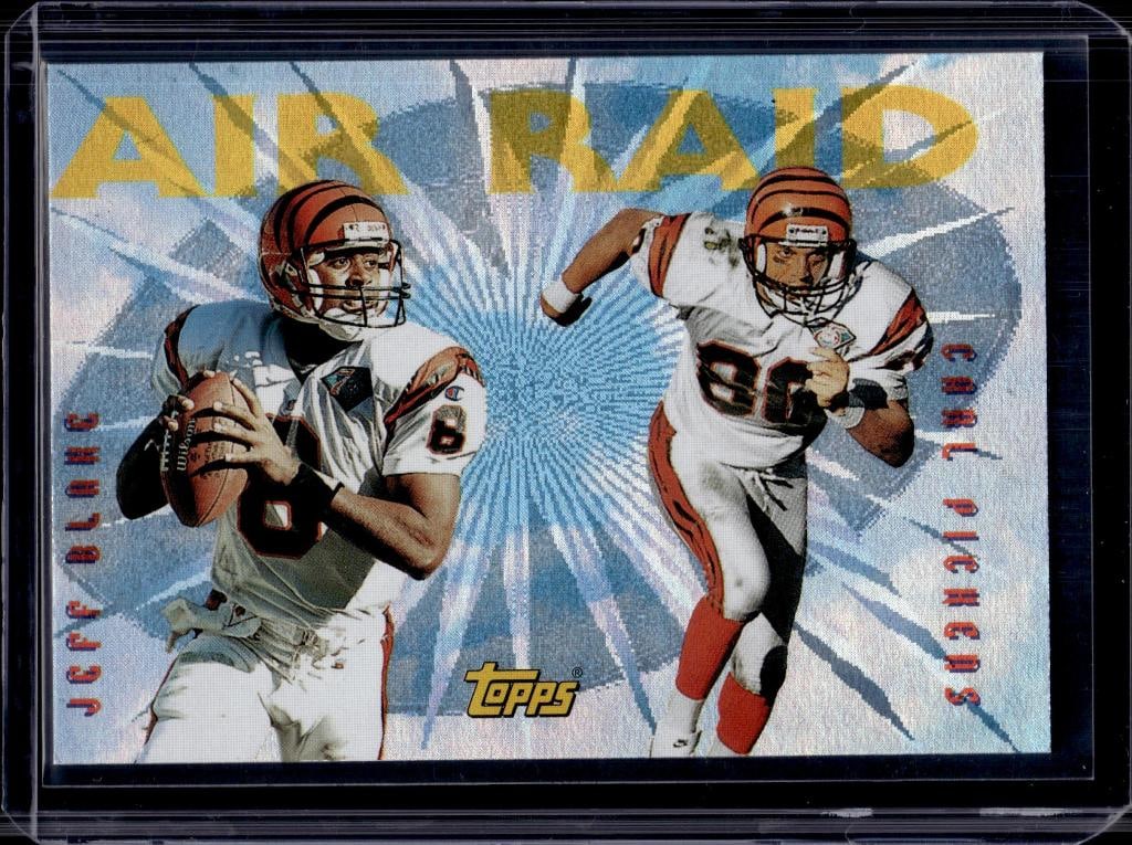 JEFF BLAKE CARL PICKENS 1995 TOPPS AIR RAID INSERT: NEAR MINT OR BETTER CONDITION