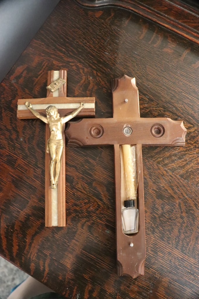 VINTAGE PRAYER ALTER - 2