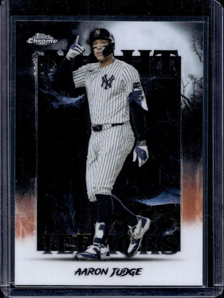 AARON JUDGE 2025 TOPPS CHROME NIGHT TERRORS REFRACTOR INSERT: NEAR MINT OR BETTER CONDITION