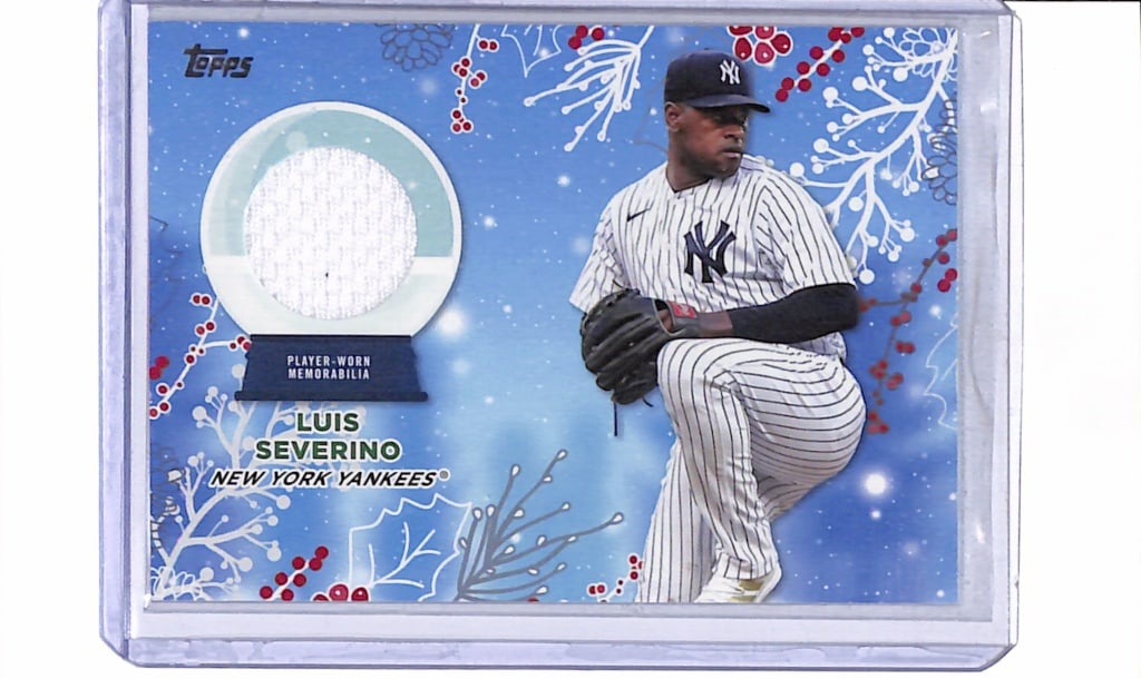 LUIS SEVERINO 2023 TOPPS HOLIDAY GAME USED JERSEY CARD (1 of 1)