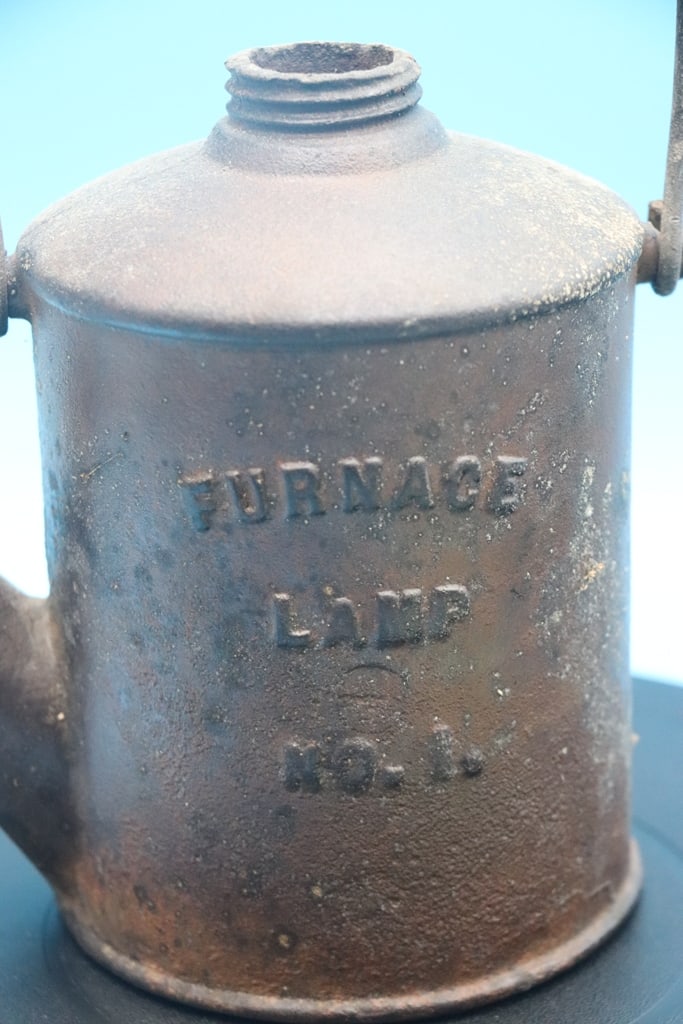 ANTIQUE OIL CAN - 3
