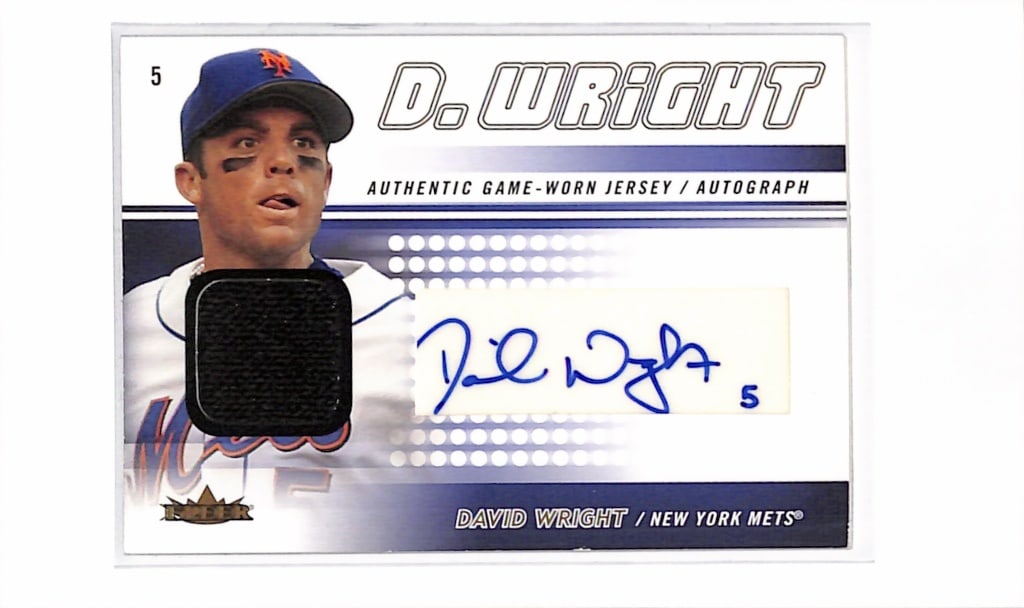 DAVID WRIGHT 2005 FLEER GAME USED JERSEY AUTOGRAPH CARD: 43/100. NEAR MINT OR BETTER CONDITION
