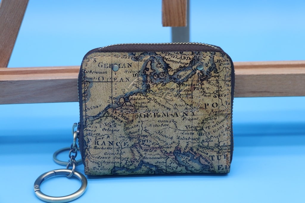 PATRICIA NASH WALLET: A BRAND NEW PATRICIA NASH LEATHER WALLET.
