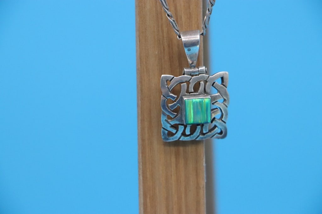 STERLING NECKLACE - 2
