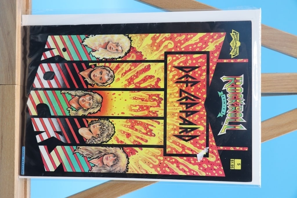 VINTAGE COMIC: A VINTAGE DEF LEPPARD #5 COMIC. GOOD CONDITION.