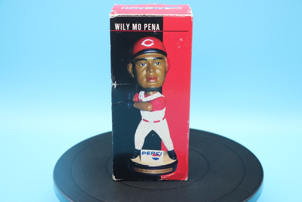 WILY MO BOBBLE (1 of 1)