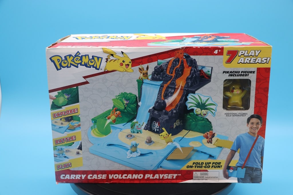POKEMON VOLCANO PLAYSET WITH PIKACHU TOY. NEW: BRAND NEW BUT BOX MAY HAVE CONDITION ISSUES
