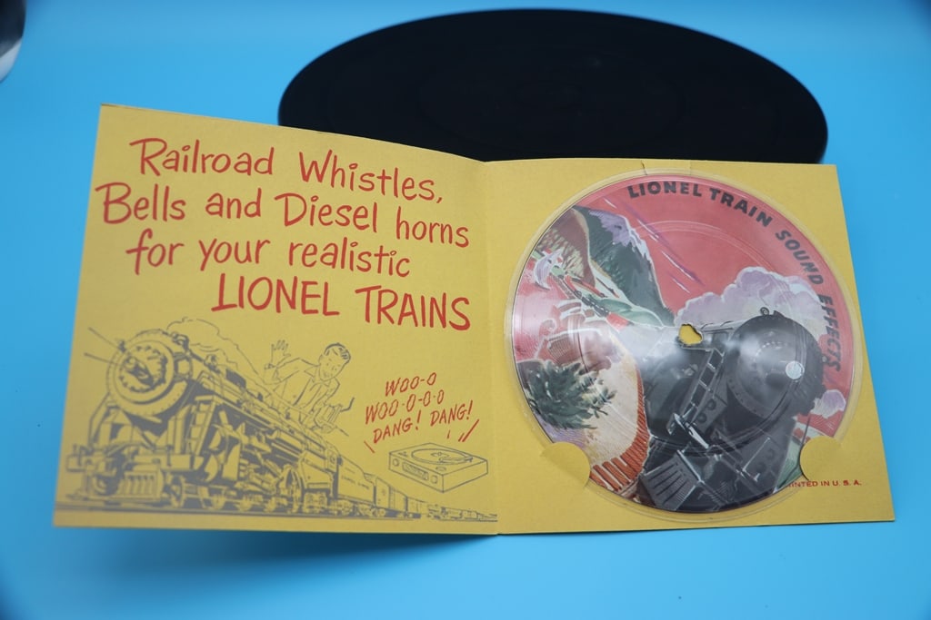 VINTAGE LIONEL: A VINTAGE LIONEL RECORD WITH AUTHENTIC RAILROAD TRAIN SOUNDS. VERY GOOD CONDITION.