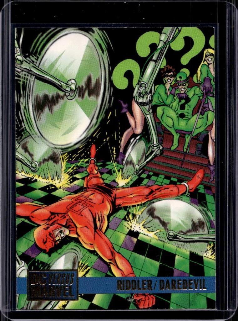 DAREDEVIL VS RIDDLER 1995 FLEER DC VS MARVEL: NEAR MINT OR BETTER CONDITION