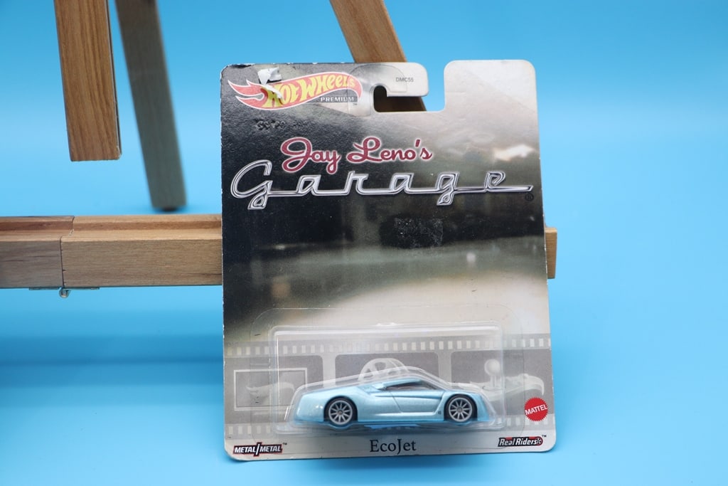HOT WHEELS: A HOT WHEELS JAY LENO'S GARAGE ECOJET CAR. BRAND NEW.