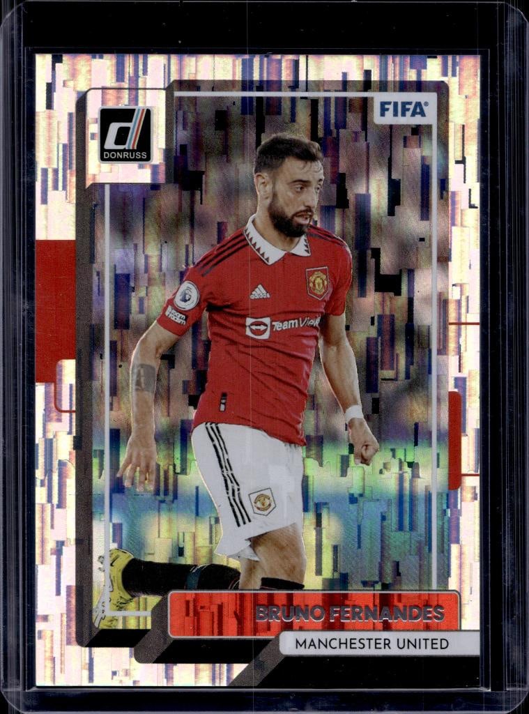 BRUNO FERNANDES 2022-23 DONRUSS FIFA CUBIC FOIL: NEAR MINT OR BETTER CONDITION