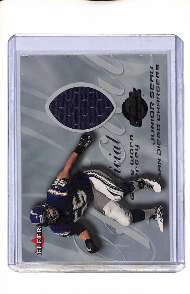 MICHAEL COLE 2025 TOPPS WWE UNIVERSE BLUE HOLO AUTOGRAPH: 87/199. NEAR MINT OR BETTER CONDITION