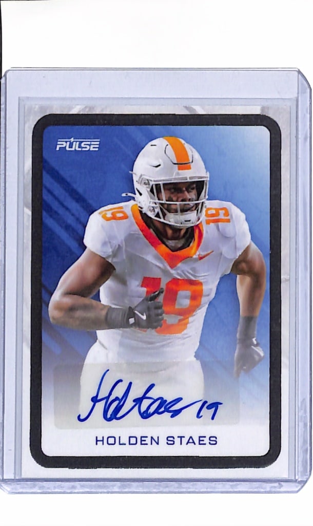 JOE WIESKAMP 2021-22 PANINI PRIZM AUTOGRAPH ROOKIE CARD: NEAR MINT OR BETTER CONDITION