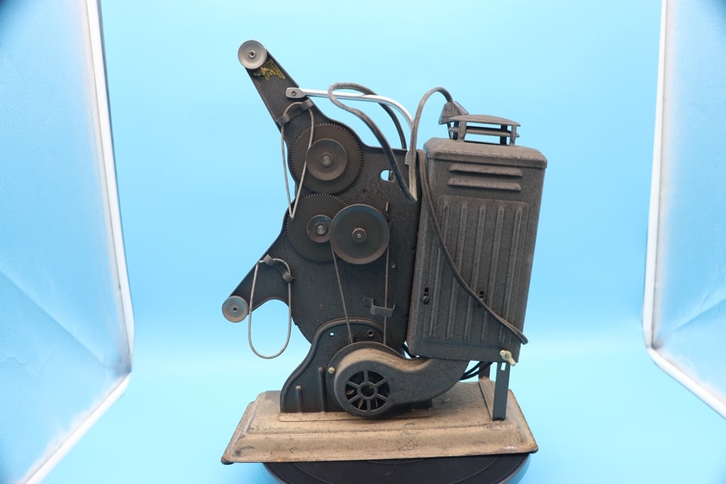 VINTAGE PROJECTOR - 2