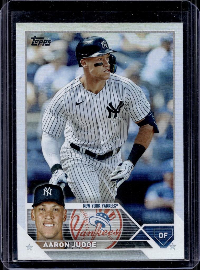 AARON JUDGE 2023 TOPPS HOLOFOIL: NEAR MINT OR BETTER CONDITION