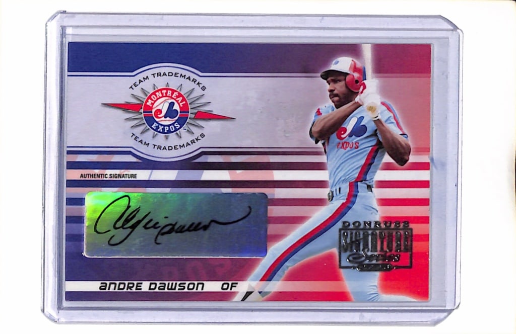 ANDRE DAWSON 2003 DONRUSS SIGNATURE SERIES AUTOGRAPH CARD: 248/250. NEAR MINT OR BETTER CONDITION