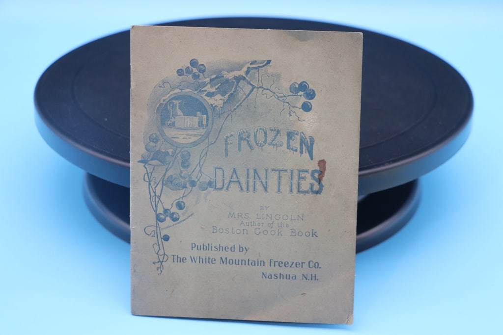 ANTIQUE COOK BOOK: A 1902 FROZEN DAINTIES COOK BOOK. GOOD CONDITION.