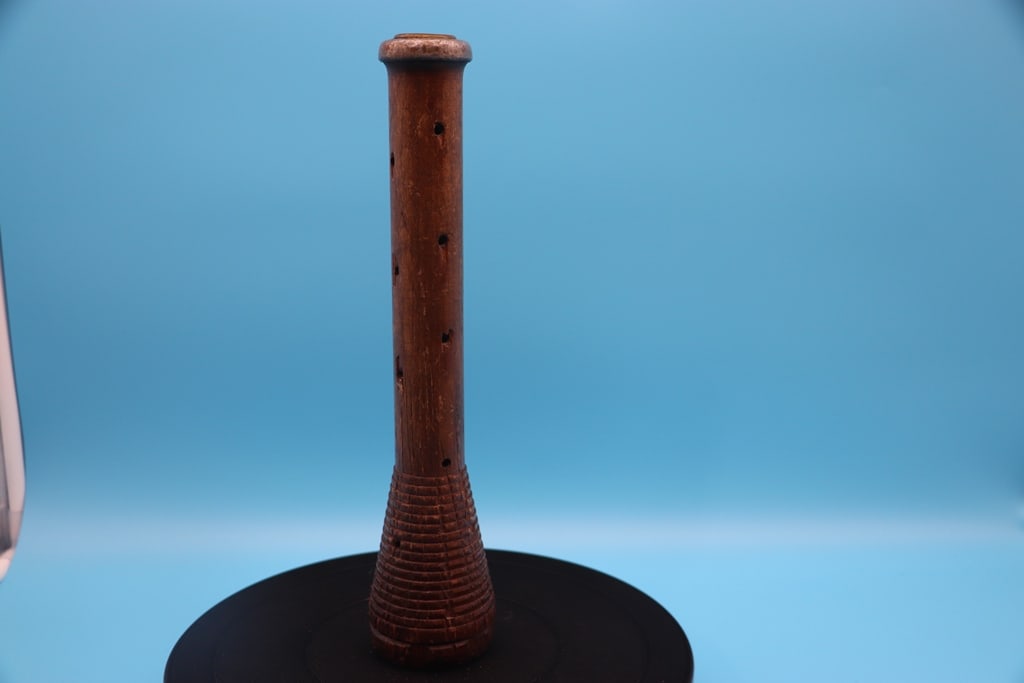 PRIMITIVE SPOOL: AN ANTIQUE PRIMITIVE SPOOL REFASHINED INTO A CANDLE HOLDER. GOOD CONDITION.