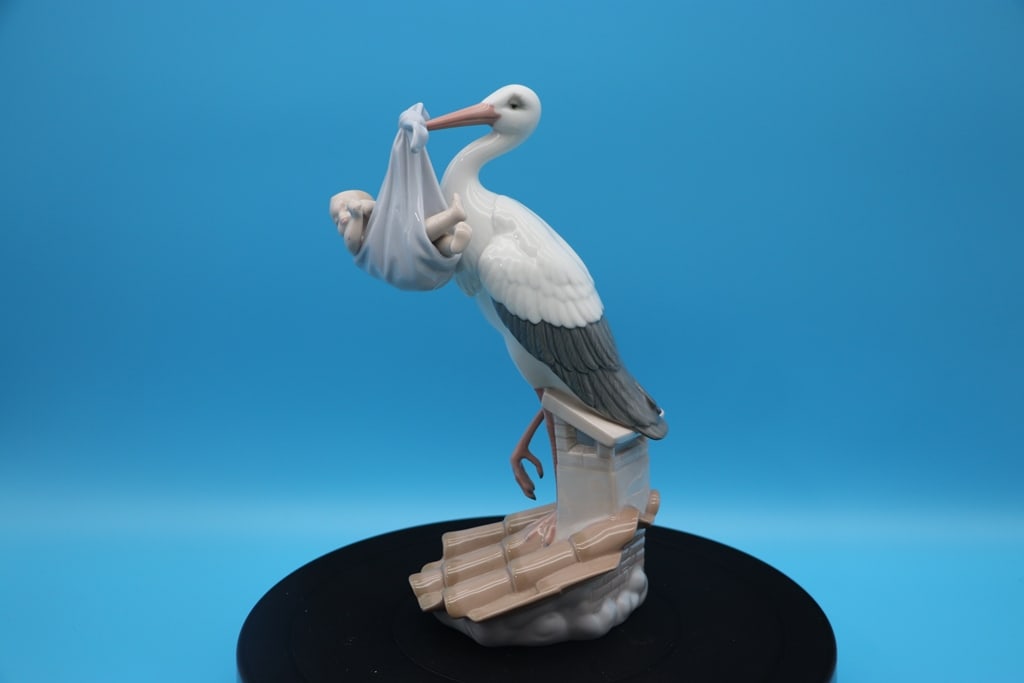 LLADRO FIGURE - 2