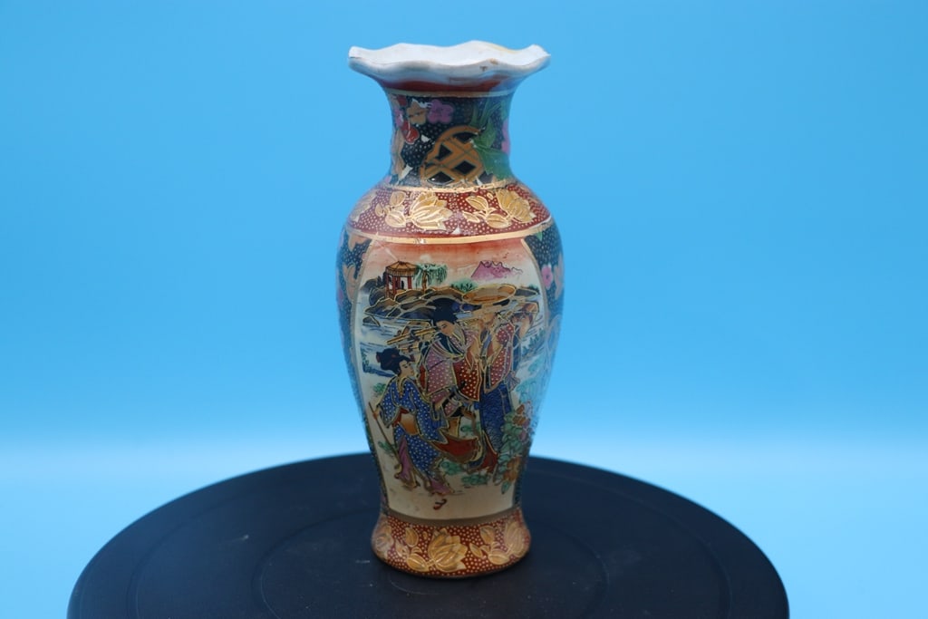ASIAN VASE - 2