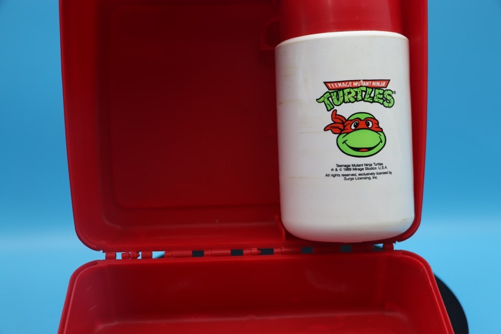 VINTAGE LUNCHBOX - 2
