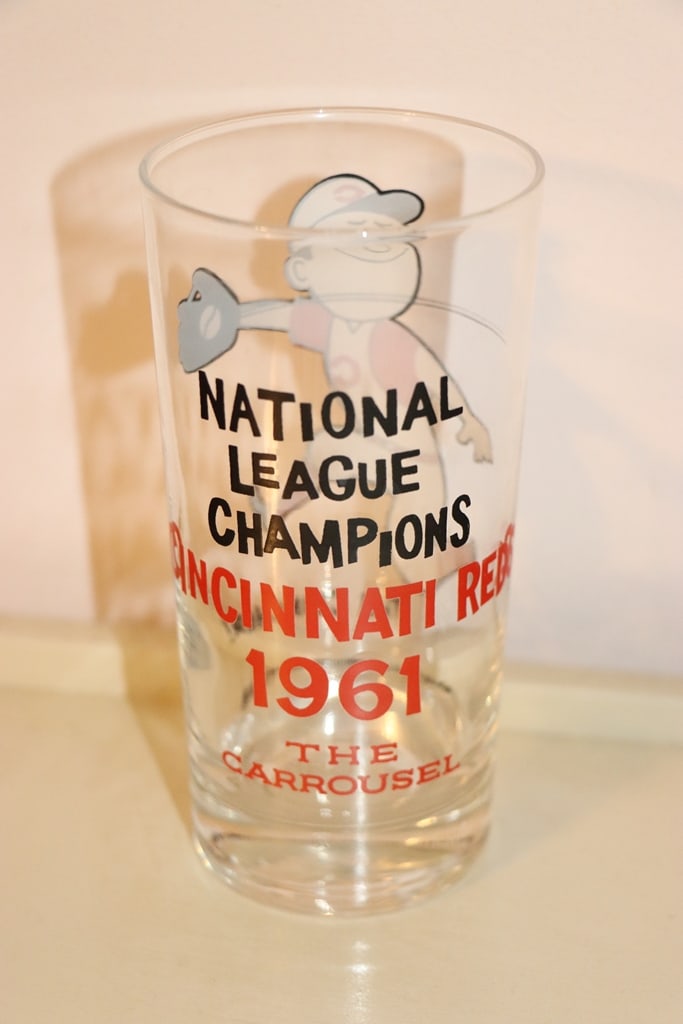1961 REDS GLASS - 2