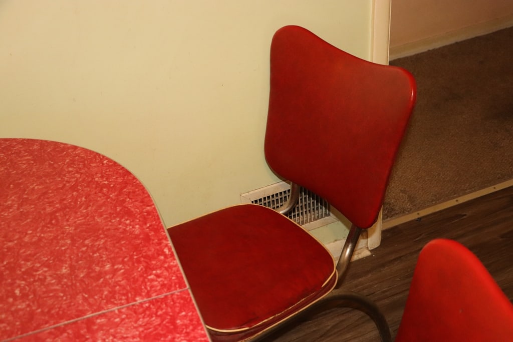 VINTAGE KITCHEN TABLE - 2