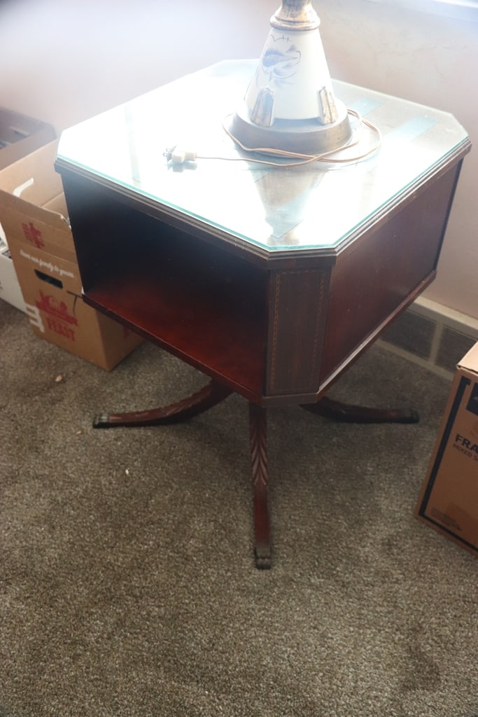 VINTAGE TABLE - 2