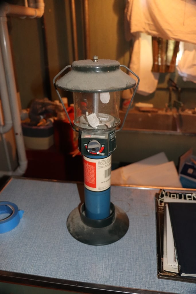 VINTAGE LANTERN (1 of 1)