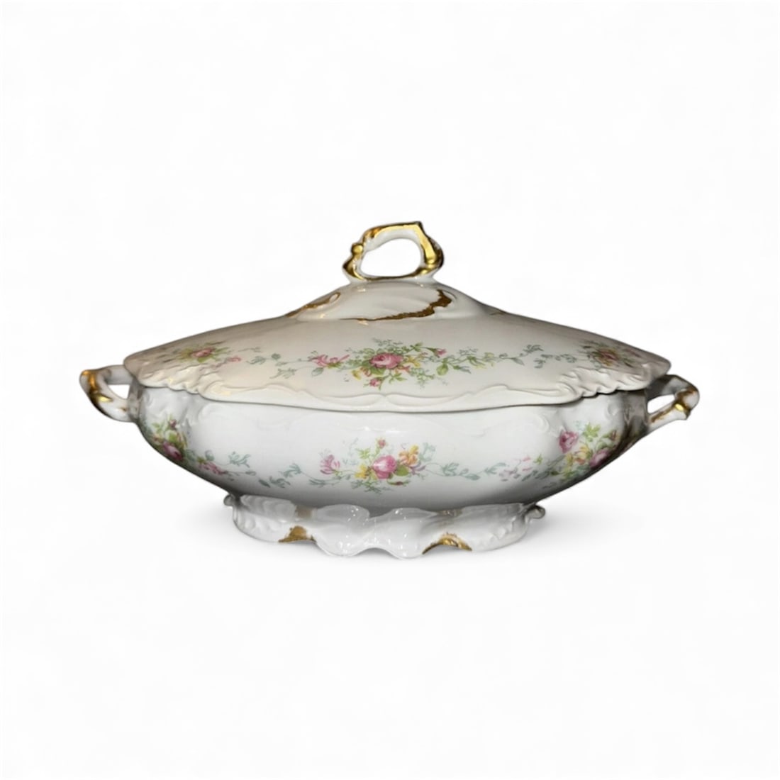 Antique C. Ahrenfeldt Limoges Depose France - Covered Vegetable Bowl, 6384: This antique covered vegetable bowl from C. Ahrenfeldt Limoges Depose France is a stunning piece of porcelain craftsmanship. The oval shape and white color with floral design make it a perfect additio