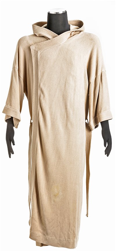 Star Trek: Enterprise Lt. Reed's Dressing Gown: Gown worn by Lt. Reed, actor Domonic Keeting in the season one Star Trek: Enterprise episode "Two Days, Two Nights", after their clothes are stolen by shape shifting aliens on Risa. A long cream color