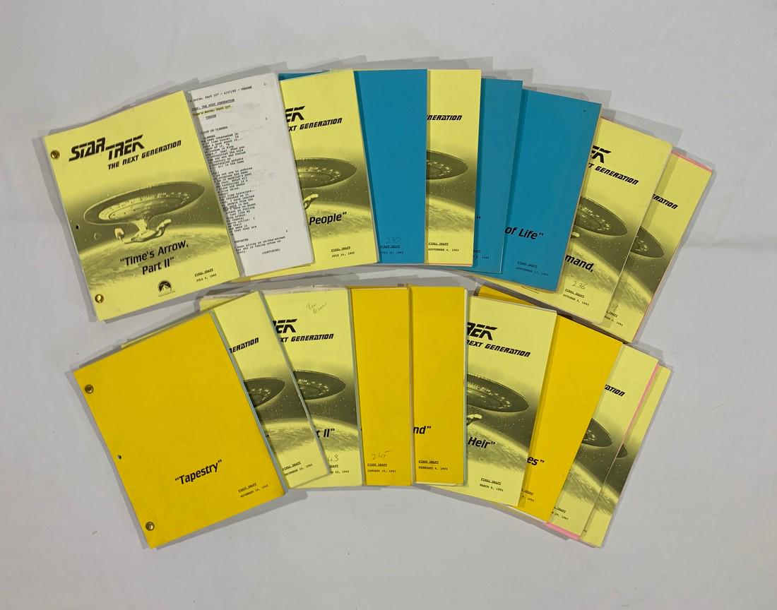 Star Trek The Next Generation Season Six Script Lot (1 of 1)