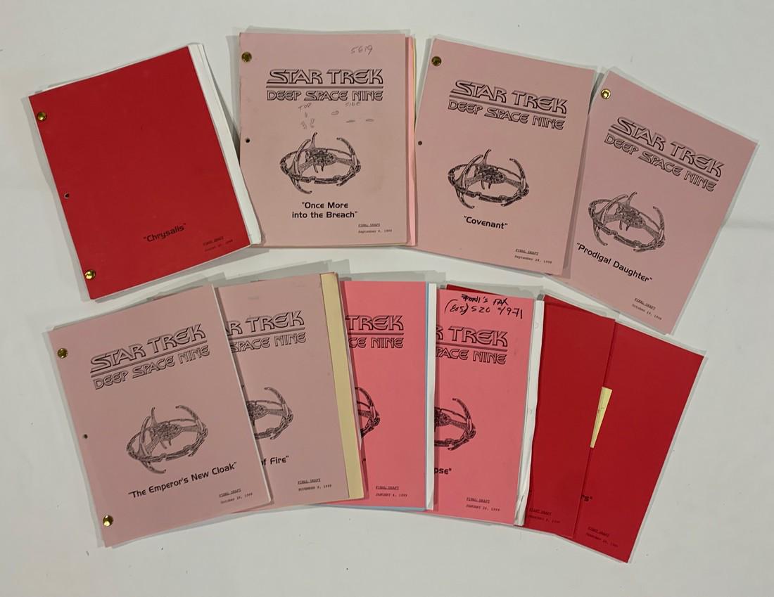 Star Trek Deep Space Nine Season Seven Script Lot (1 of 1)