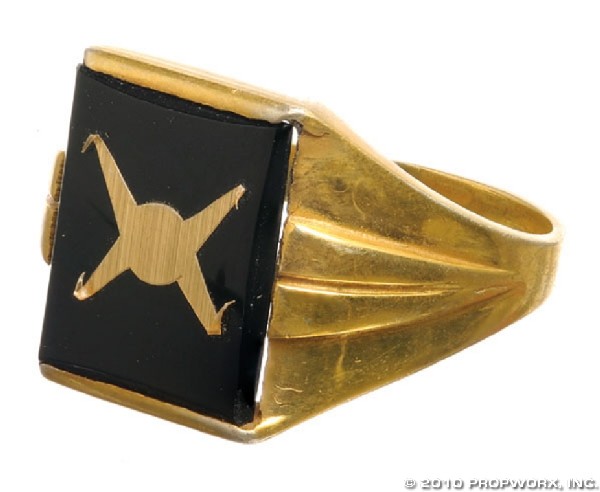 Jonas Quinn's Ring: Production Description: Ring worn by actor Corin Nemec as "Jonas Quinn" in the Season Six opening episode, "Redemption, Part 1". Quinn joined SG-1 in the hopes of saving his people, the Kelownans, fro