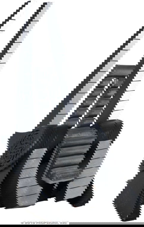 Thor's Chair: Production Description: The chair of the supreme commander of the Asgard fleet, seen throughout the production of Stargate SG-1. As an animatronic puppet, Thor was often seen sitting in this chair rat