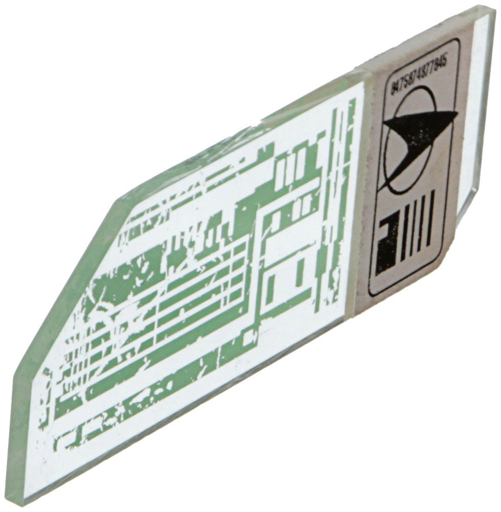 Star Trek: Voyager Isolinear Chip: Production Description: Computer chip used to store data and other information. These chips are used by Starfleet and other alien races. Item was used in the production of Star Trek: Voyager and featu