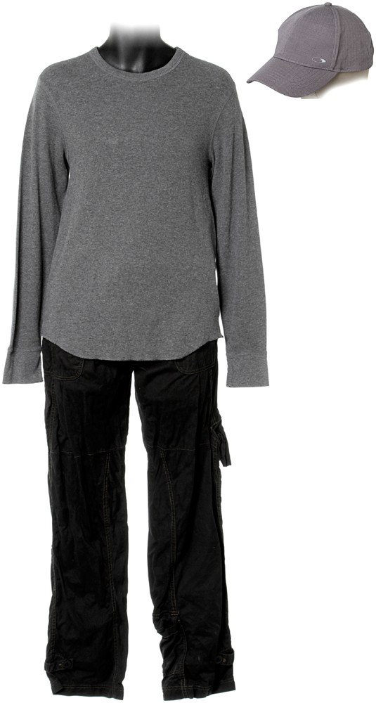 The Incredible Hulk Bruce Banner New York Outfit: Production Description: Outfit worn by Bruce Banner while he and Betty Ross travel through New York City to meet Dr Sterns to seek his aid in freeing Bruce from the Hulk. Worn by Edward Norton. Techni