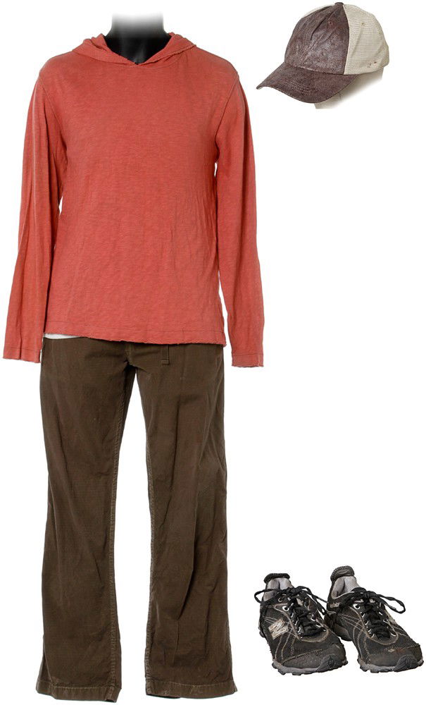 The Incredible Hulk Bruce Banner Escape Outfit: Production Description: Outfit worn by Bruce Banner while running from General Ross and his soldiers in Brazil. Worn by actor Edward Norton. Technical Description: Calvin Klein brand singlet size M,