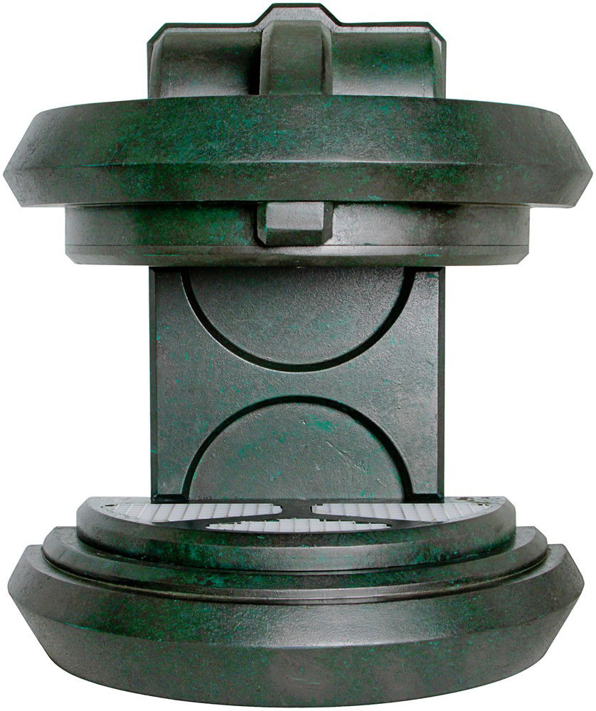 Star Trek: Deep Space Nine Quarks Replicator: Production Description: Hero replicator unit seen in Ishka's (Quark's mother) house in the Deep Space Nine episode "Family business". This item comes direct from CBS and is stated as being screen use