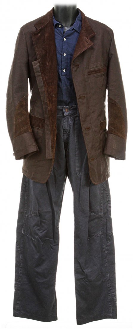 Star Trek: Enterprise Captain Archer Away Team Outfit: Away Team civilian clothes worn by Captain Jonathan Archer (Scott Bakula) in the Star Trek: Enterprise season four episode "Borderland". In the episode, the crew of the NX-01 enlists the help of reneg