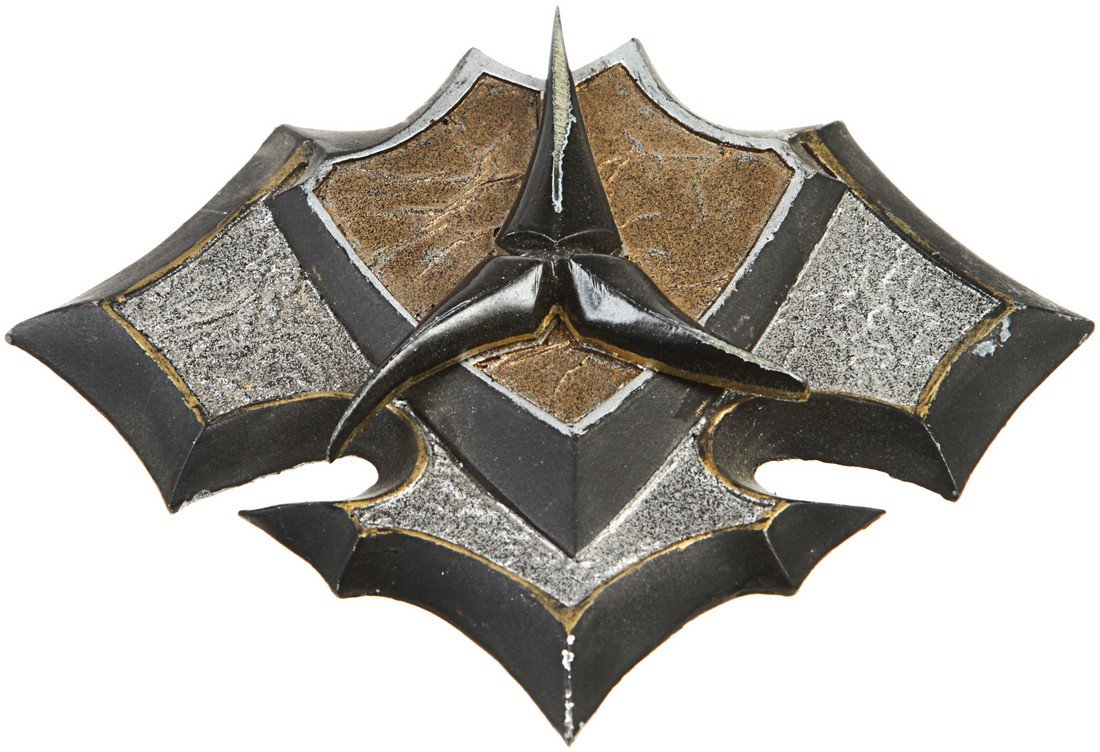 Star Trek: Deep Space Nine Star of Kahless: A Star of Kahless Klingon emblem made for the production of Star Trek: Deep Space Nine. The Star of Kahless was a Klingon medal presented to a person who was inducted into the prestigious Order of Kah