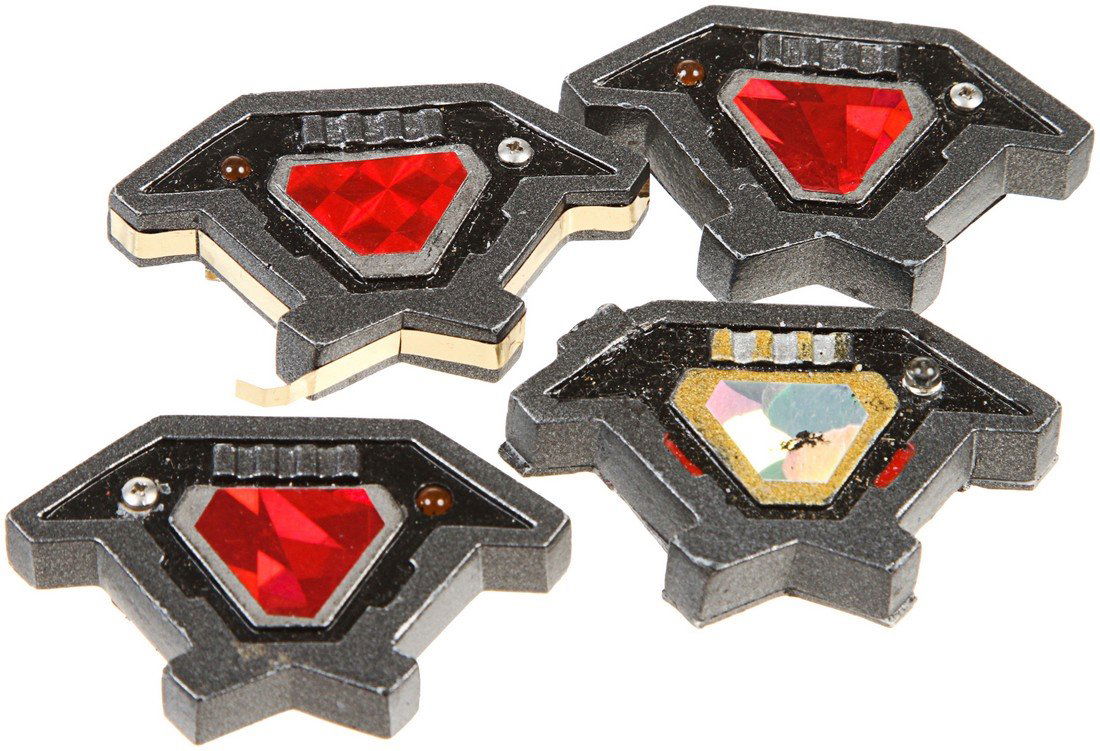 Star Trek: Deep Space Nine Neural Stimulator Set: A set of Neural Stimulators used in the tenth episode of the sixth season of Star Trek: Deep Space Nine, "The Magnificent Ferengi". These were placed on the head of Keevan, a Vorta captured during the