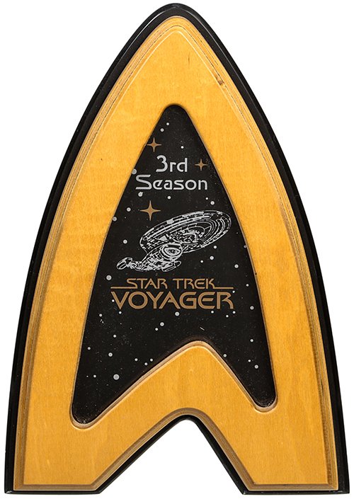 Star Trek: Voyager Season 2 Cast & Crew Plaque (1 of 1)