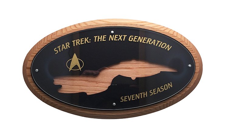 Star Trek: TNG Seventh Season Crew Plaque (1 of 1)